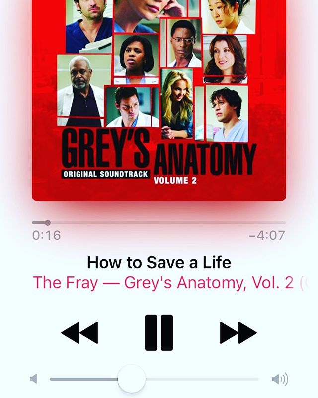 I’m very sorry for not posting the last two weeks, I have been super busy with work and it has been taking a toll on me. I took (most of) the weekend to myself including watching lots of Grey’s Anatomy. I need to do more self care or else I will burn out. What are your self care tips? #selfcare #depression #anxiety #mentalillness #mentalhealth #support #rest #recharge